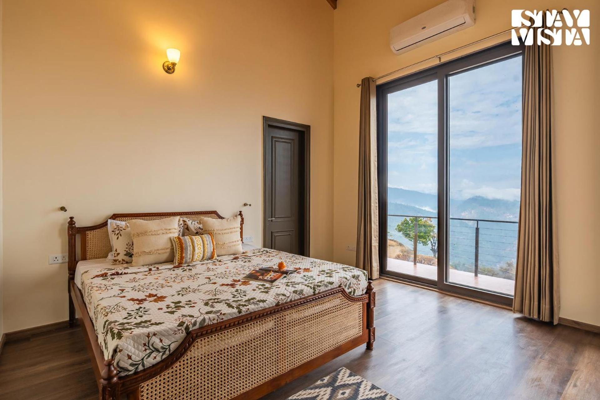 Stayvista At Amulyam Villa With Lawn & Bonfire Mukteshwar Zewnętrze zdjęcie